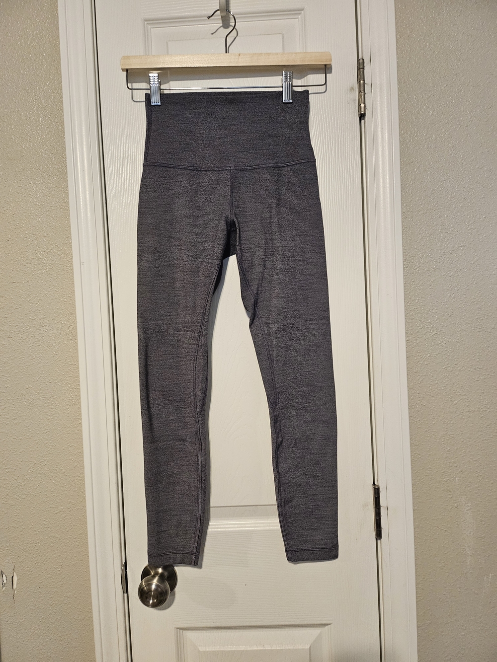 lululemon Align pant II 25''